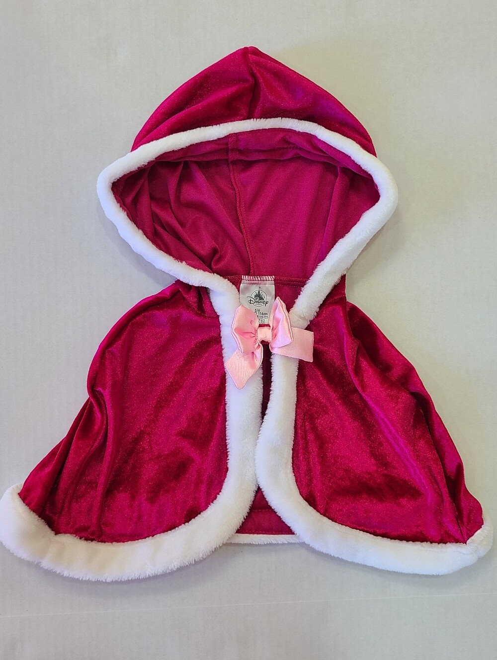 Girl's Disney Santa Christmas Cape Child Size 5/6 Mrs. Claus Cape